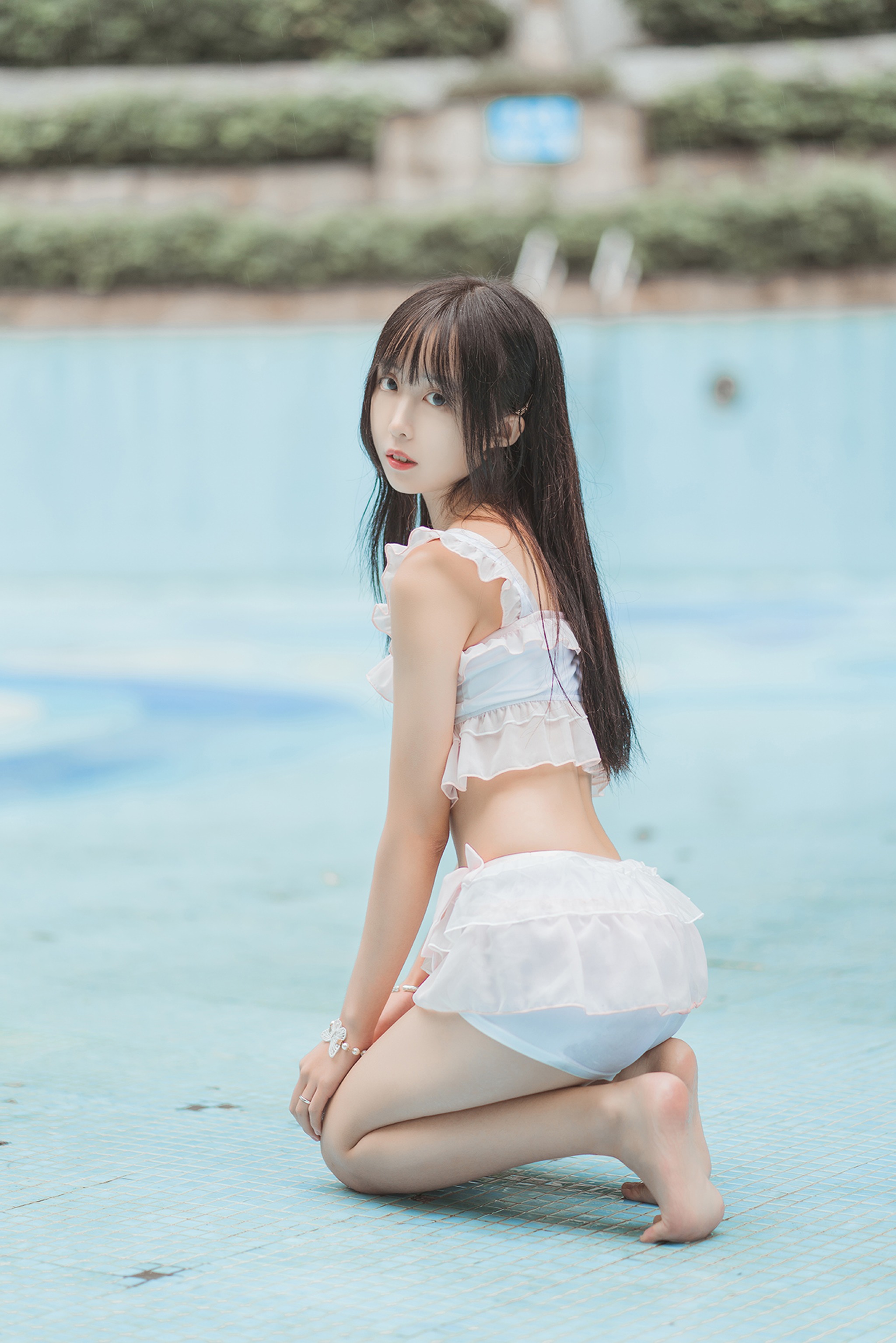 图片[1]-风之领域 – NO.088 泳池里的少女 [40P]-XikXak